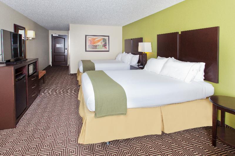 Holiday Inn Express Rome-East By Ihg Экстерьер фото