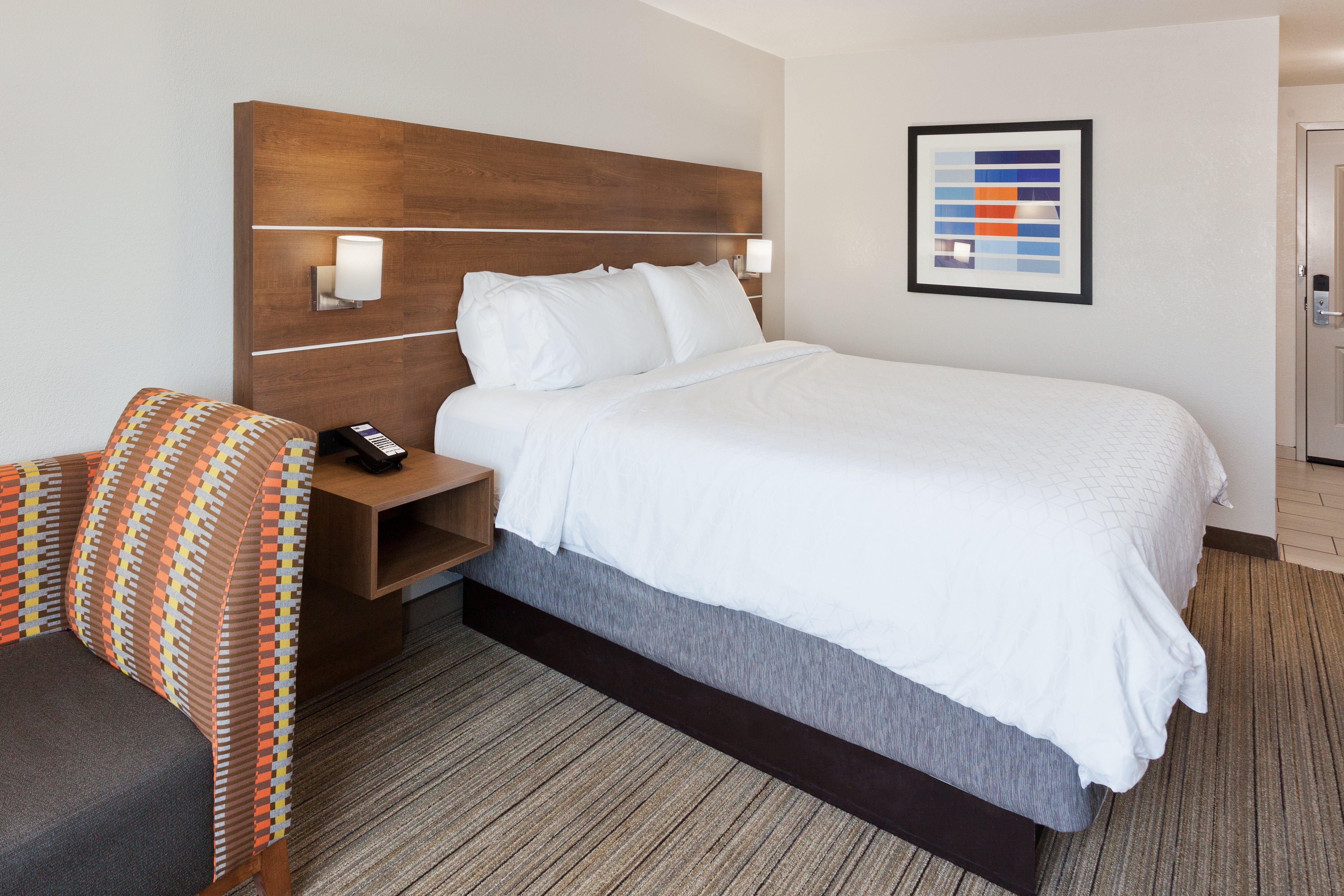 Holiday Inn Express Rome-East By Ihg Экстерьер фото