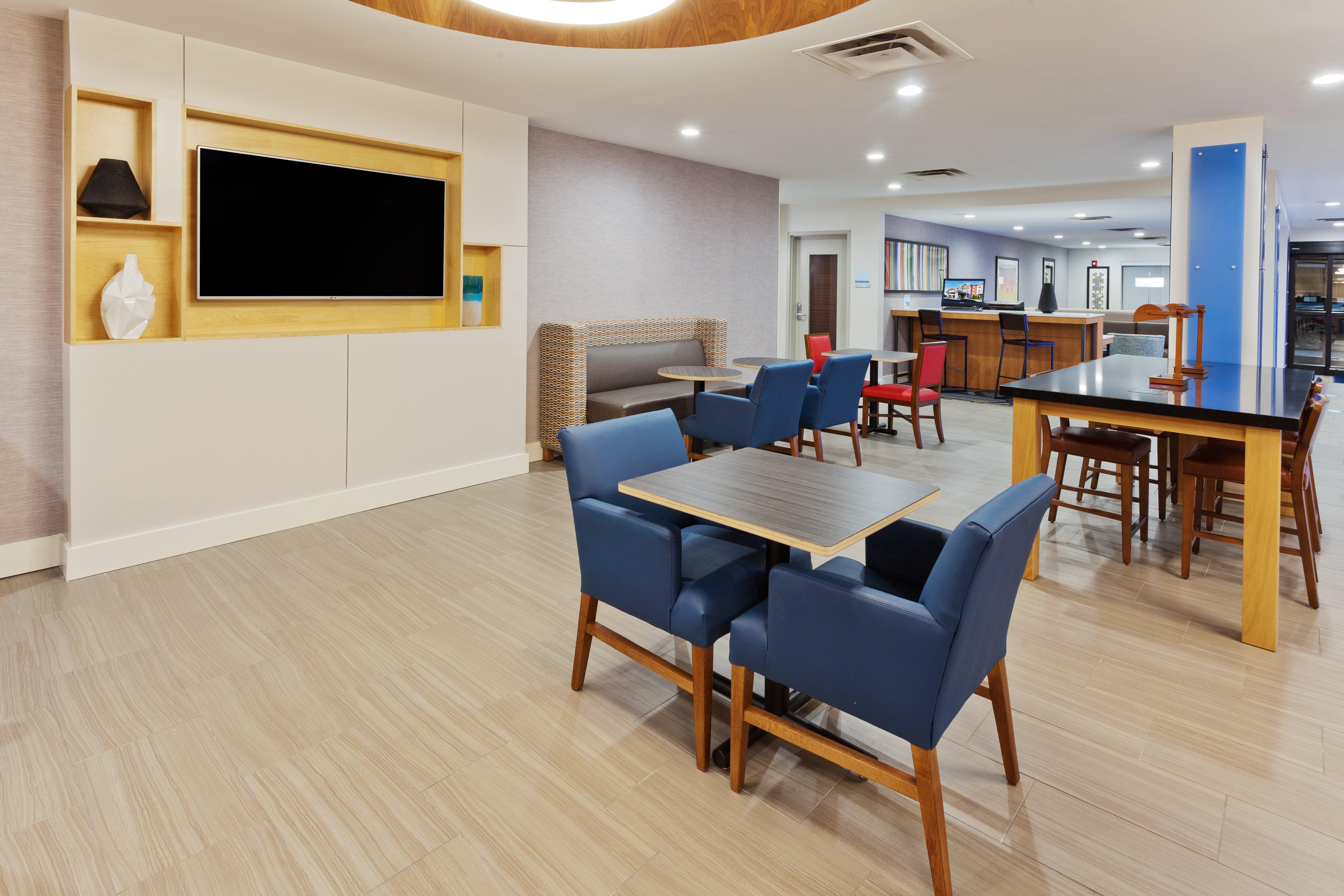 Holiday Inn Express Rome-East By Ihg Экстерьер фото