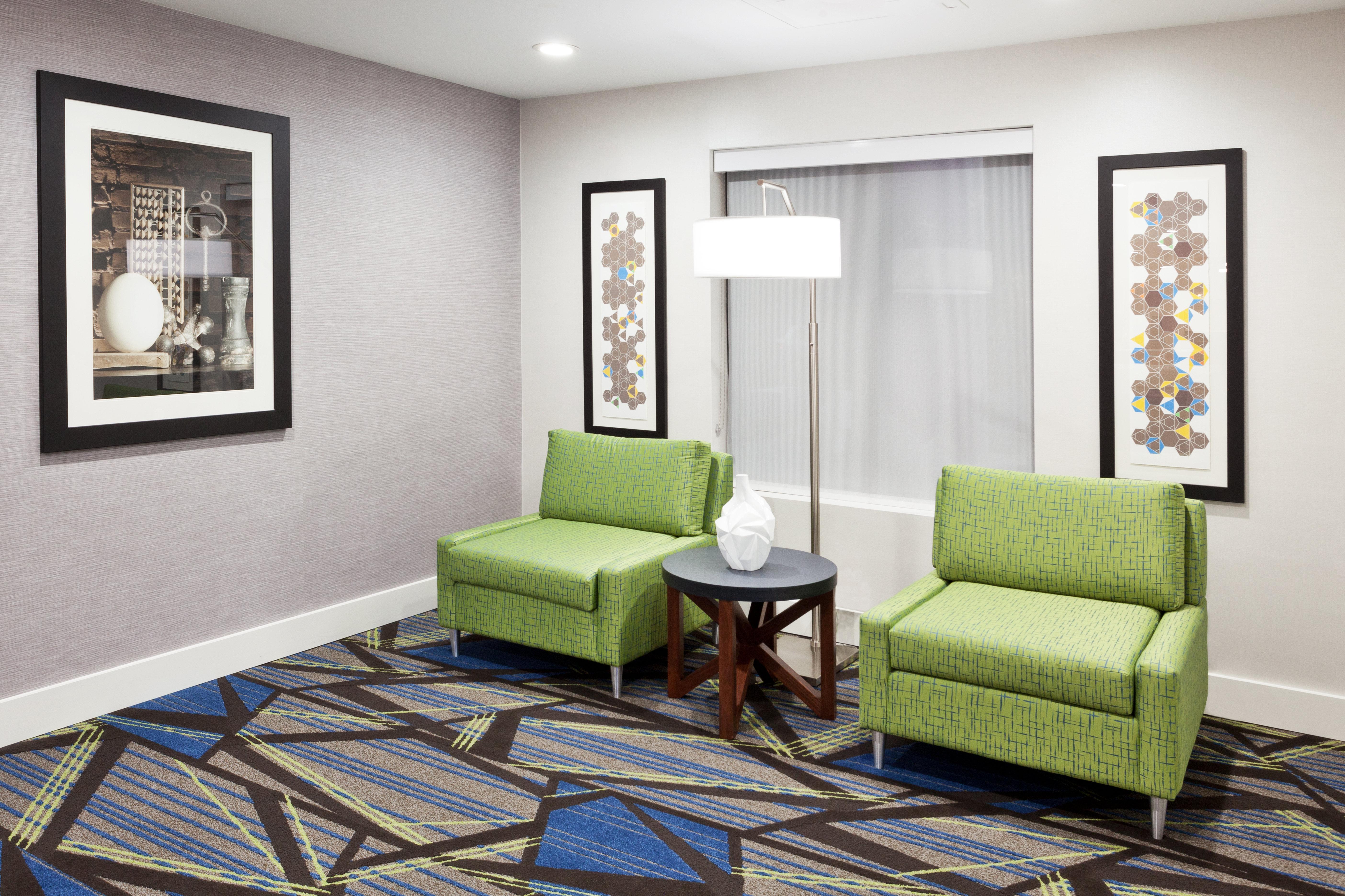 Holiday Inn Express Rome-East By Ihg Экстерьер фото